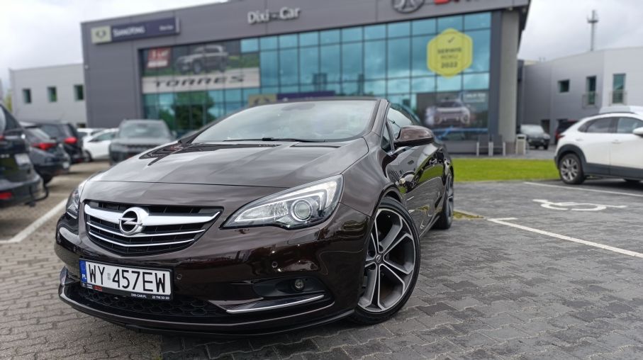 Opel Cascada 1.6 Turbo 170KM Pełna Opcja Niski Przebieg Piękna 