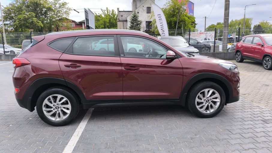 Hyundai Tucson 1.6 Benzyna Salon PL Niski Przebieg Serwis Gwarancja 7