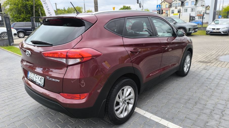 Hyundai Tucson 1.6 Benzyna Salon PL Niski Przebieg Serwis Gwarancja 11