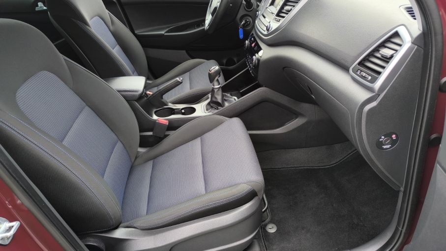 Hyundai Tucson 1.6 Benzyna Salon PL Niski Przebieg Serwis Gwarancja 16