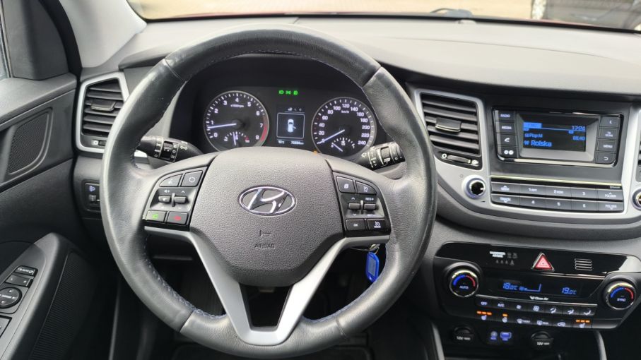 Hyundai Tucson 1.6 Benzyna Salon PL Niski Przebieg Serwis Gwarancja 24