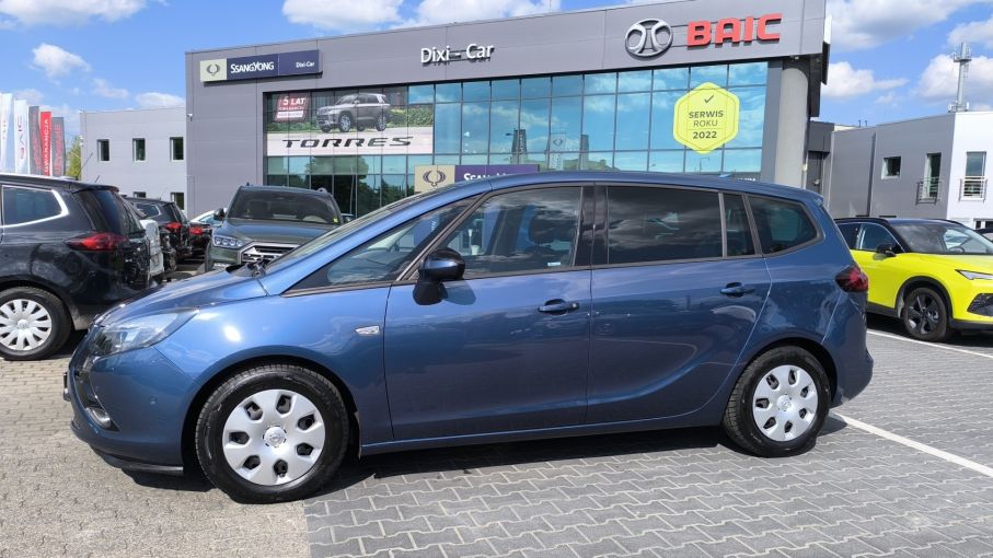 Opel Zafira C 1,4 benzyna 140KM, 7 osób, martwe pole, kamera, czujniki, navi 2