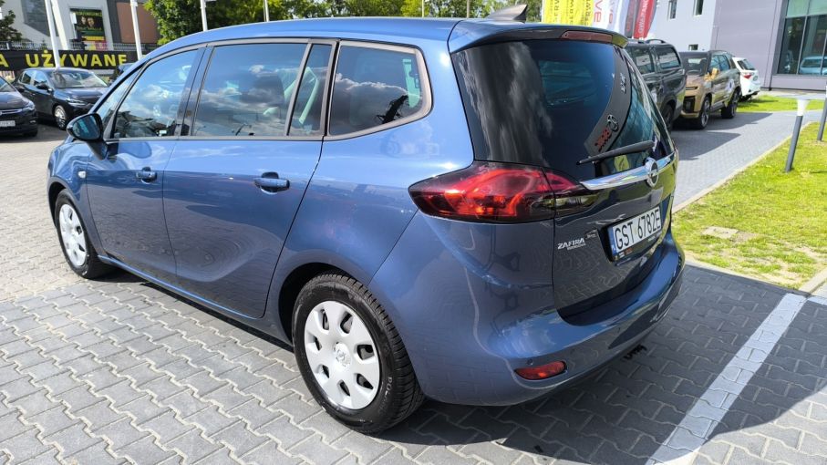 Opel Zafira C 1,4 benzyna 140KM, 7 osób, martwe pole, kamera, czujniki, navi 9
