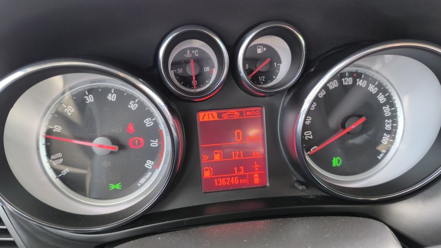Opel Zafira C 1,4 benzyna 140KM, 7 osób, martwe pole, kamera, czujniki, navi 21