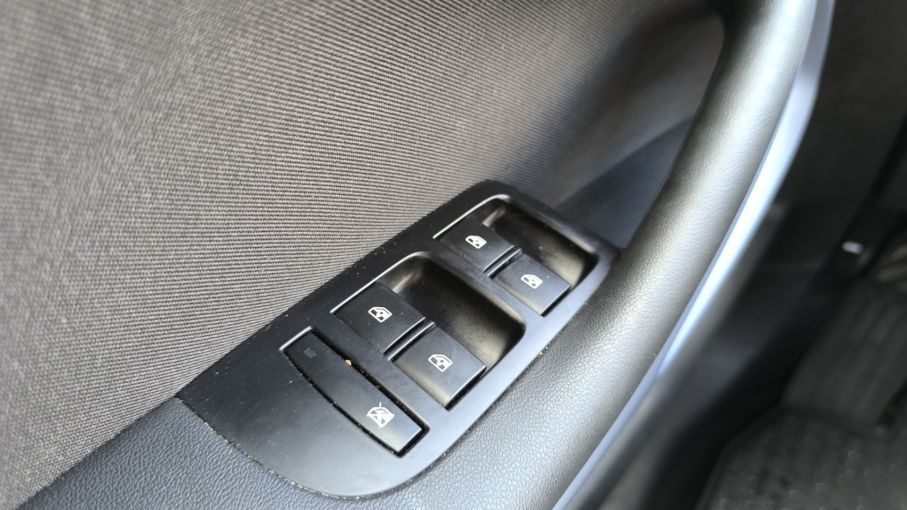 Opel Zafira C 1,4 benzyna 140KM, 7 osób, martwe pole, kamera, czujniki, navi 24