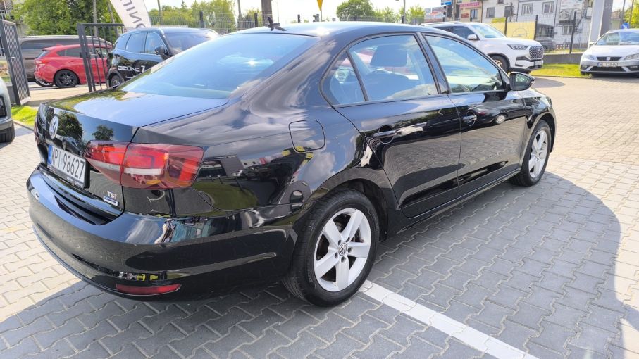 Volkswagen Jetta 1,4 TSI 125KM, Salon PL 7