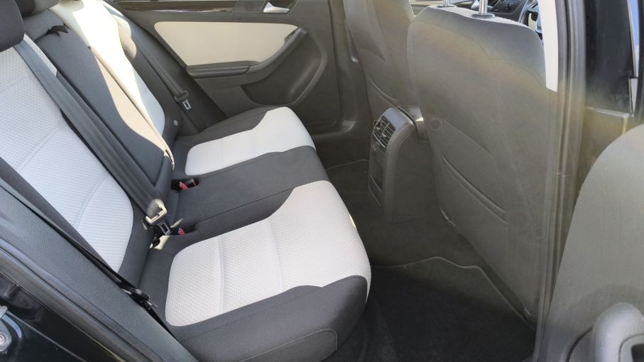 Volkswagen Jetta 1,4 TSI 125KM, Salon PL 14