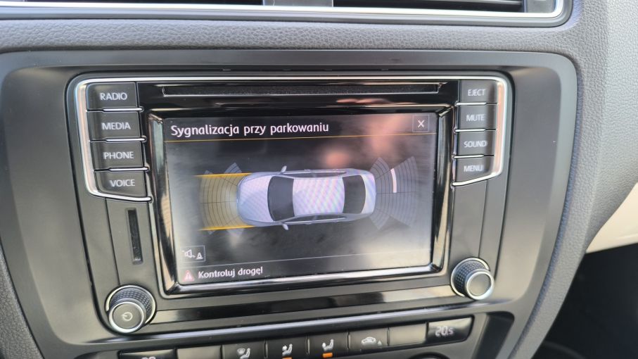 Volkswagen Jetta 1,4 TSI 125KM, Salon PL 16