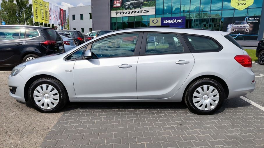 Opel Astra IV Sports Tourer 1.4 Turbo Niski Przebieg Serwis Gwarancja 2