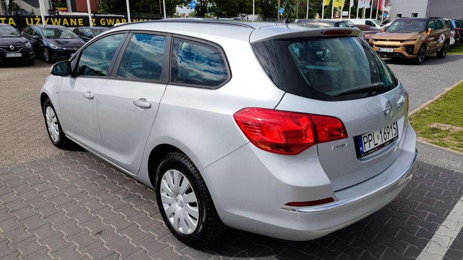 Opel Astra IV Sports Tourer 1.4 Turbo Niski Przebieg Serwis Gwarancja 9