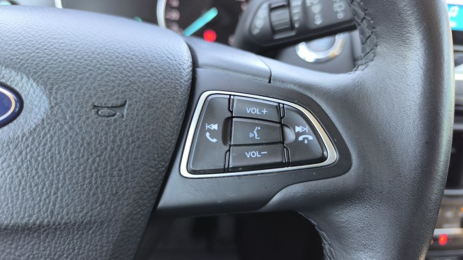 Ford Ecosport 1,0 EcoBoost 125KM, pakiet zimowy, Salon PL, VAT23% 22