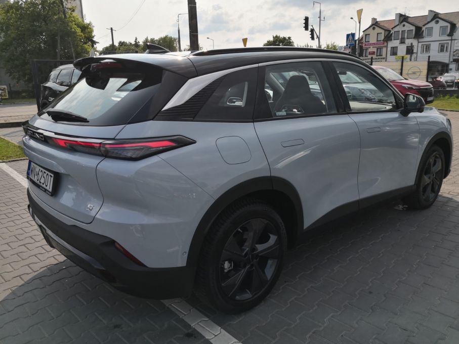 Beijing BAIC 5 1.5 177KM automat, kamery 360, salon PL 7