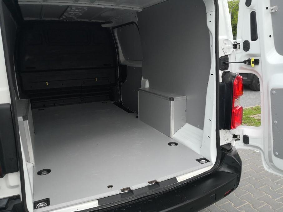 Opel Vivaro C Extra Long 2,0 CDTI 122KM, kamera, navi, ACC, HUD 10