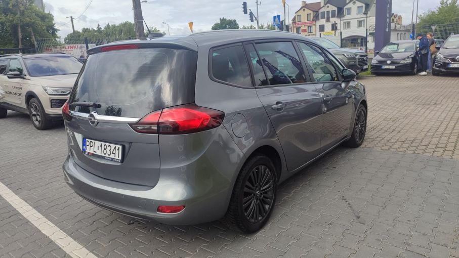 Opel Zafira C 1.6 Turbo benzyna  Kamera 7osób Niski Przebieg 7