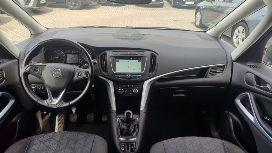 Opel Zafira C 1.6 Turbo benzyna  Kamera 7osób Niski Przebieg 15