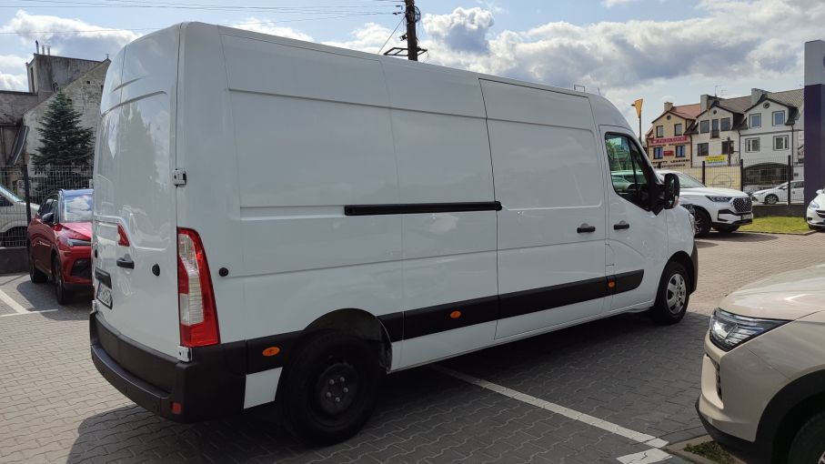 Renault Master L3H2 nowy model 2.3 dci 2 x drzwi boczne Niski Przebieg Vat23 5