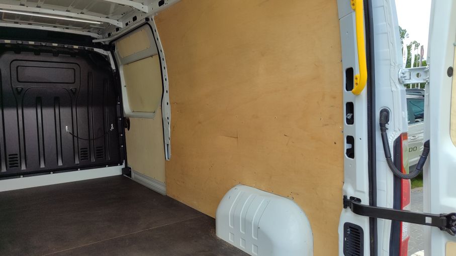 Renault Master L3H2 nowy model 2.3 dci 2 x drzwi boczne Niski Przebieg Vat23 23