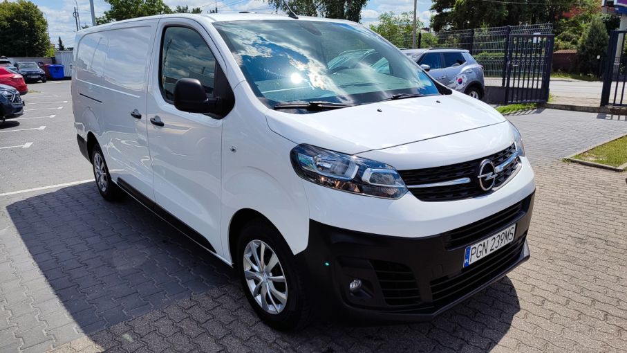 Opel Vivaro C Extra Long 2,0 CDTI 122KM klima, niski przebieg, 3osobowy VAT23%  4