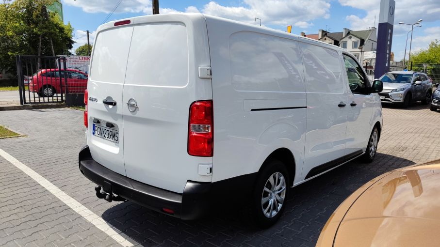 Opel Vivaro C Extra Long 2,0 CDTI 122KM klima, niski przebieg, 3osobowy VAT23%  6
