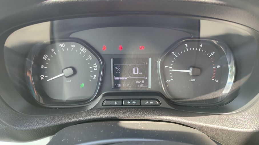 Opel Vivaro C Extra Long 2,0 CDTI 122KM klima, niski przebieg, 3osobowy VAT23%  16