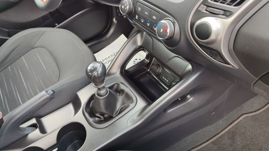 Hyundai IX35 1,6 benzyna 135KM, niski przebieg 15