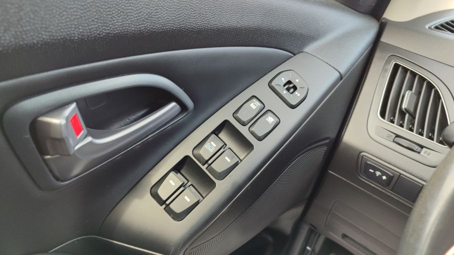 Hyundai IX35 1,6 benzyna 135KM, niski przebieg 21