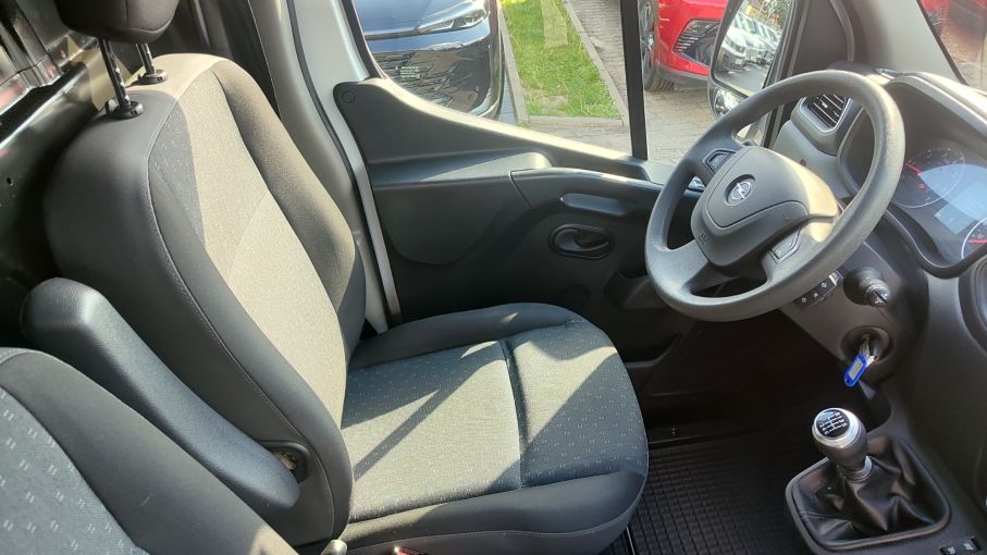 Opel Movano L1H1 2,3 CDTI 136KM, niski przebieg, Vat23% 11