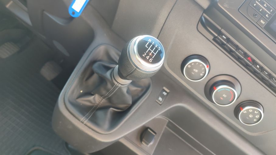 Opel Movano L1H1 2,3 CDTI 136KM, niski przebieg, Vat23% 16