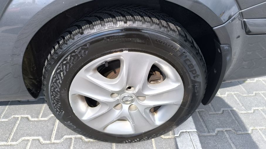 Opel Astra III 1,6 benzyna 115KM, Kombi, Salon Polska 10