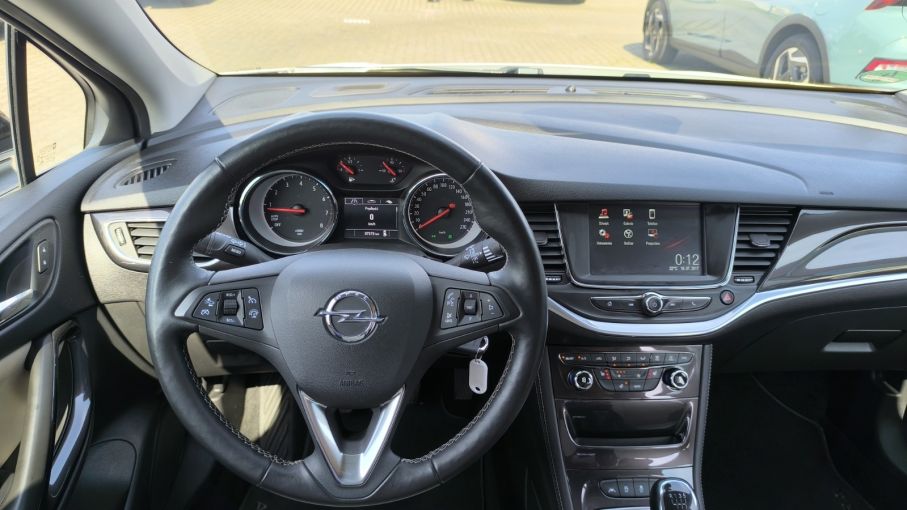 Opel Astra V 1,6 Turbo 200KM, Innovation, pakiet zimowy, Niski Przebieg 22