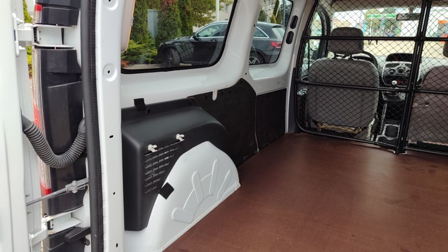 NOWA LOKALIZACJA Renault Kangoo 1.5dci 2xdrzwi niski przebieg Serwis Vat23 25