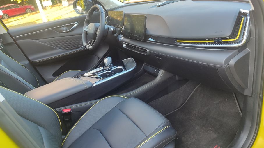 NOWA LOKALIZACJA Beijing BAIC 5 1.5 177KM Salon PL Luxury Comfort GWARANCJA VAT23 15