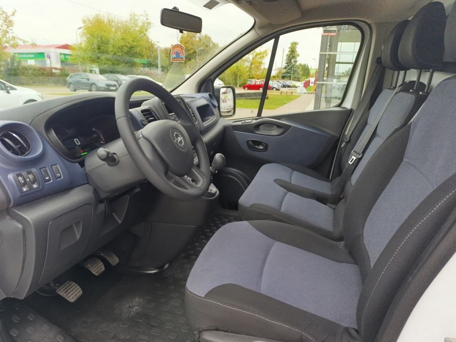 NOWA LOKALIZACJA Opel Vivaro B L1H1 1,6 CDTI 120KM, serwis ASO, 2xdrzwi boczne,Vat23% 9