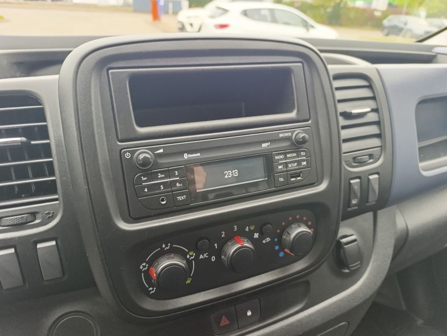 NOWA LOKALIZACJA Opel Vivaro B L1H1 1,6 CDTI 120KM, serwis ASO, 2xdrzwi boczne,Vat23% 16