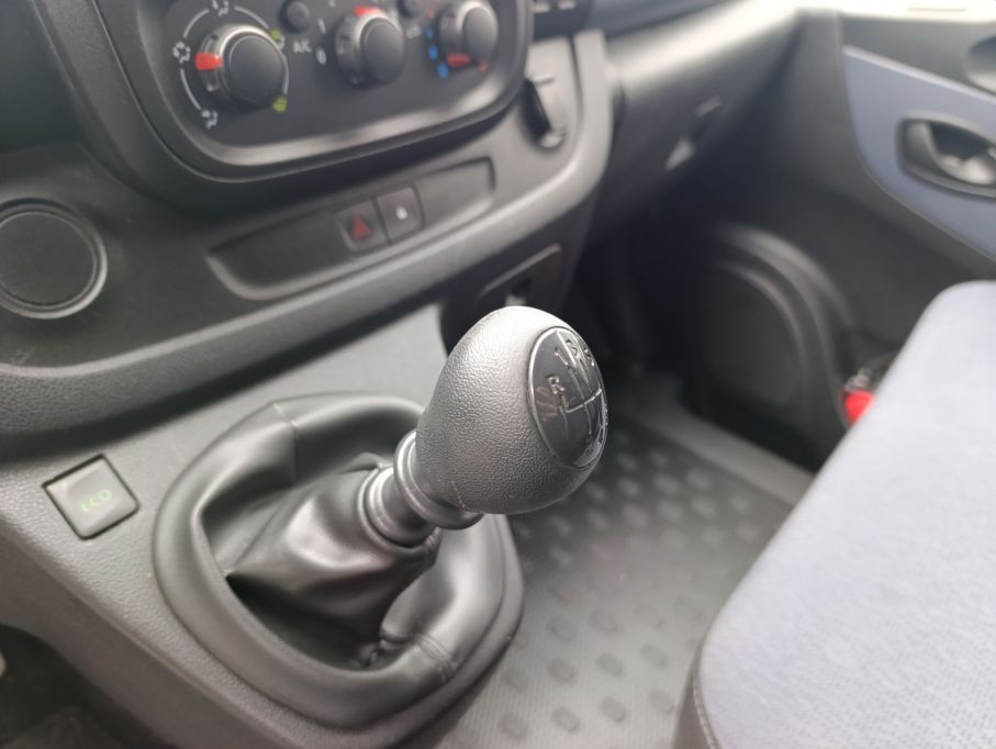 NOWA LOKALIZACJA Opel Vivaro B L1H1 1,6 CDTI 120KM, serwis ASO, 2xdrzwi boczne,Vat23% 17