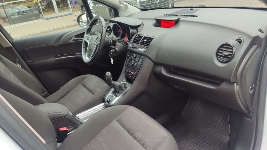 NOWA LOKALIZACJA Opel Meriva 1.4T 140KM Climatronic Serwis Niski Przebieg Gwarancja 15