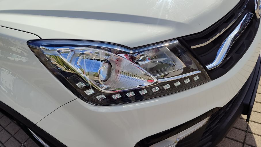 NOWA LOKALIZACJA SsangYong KGM Korando 2.0 + LPG Automat Serwis ASO rej.2018r Vat23% 11