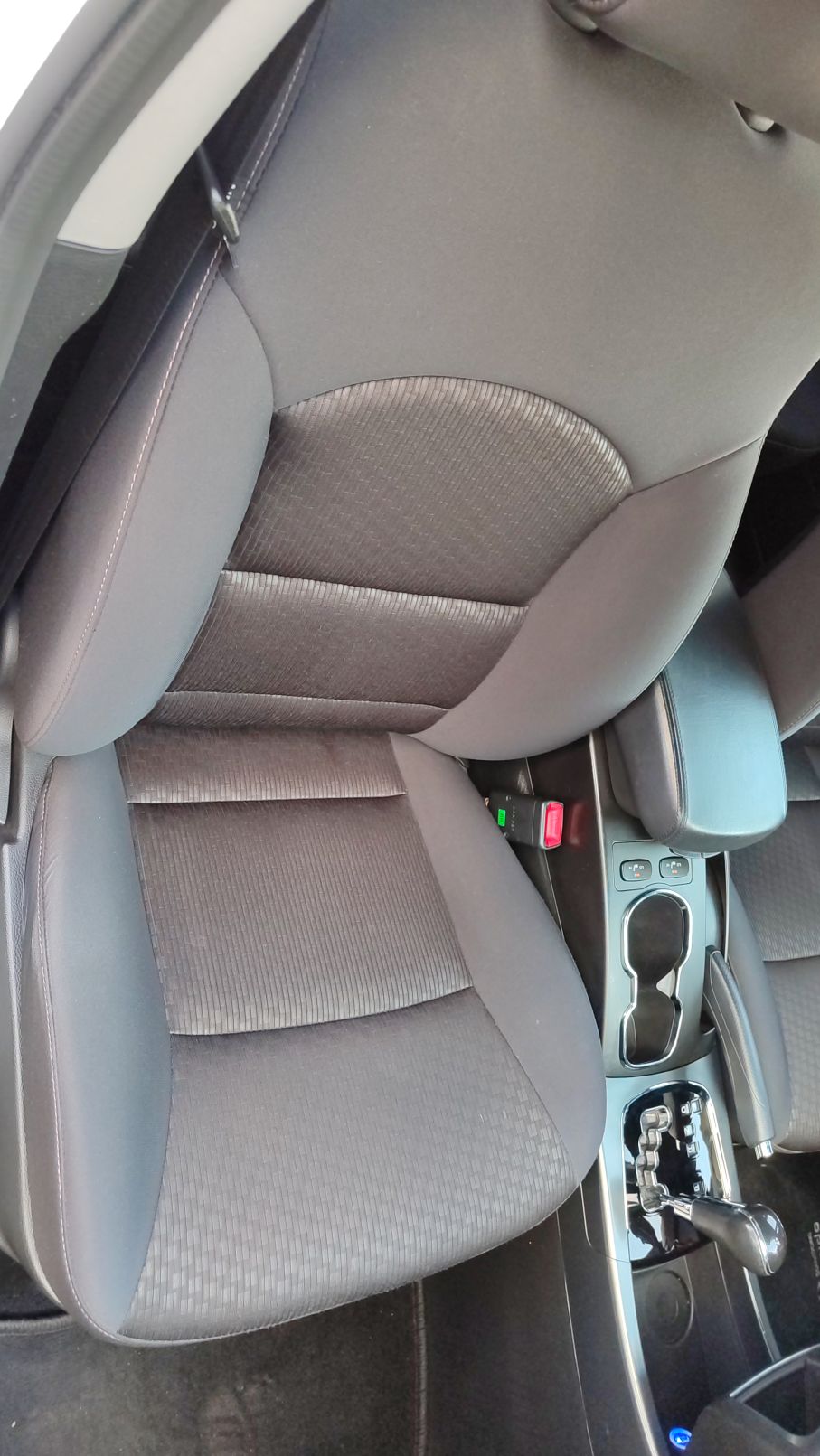 NOWA LOKALIZACJA SsangYong KGM Korando 2.0 + LPG Automat Serwis ASO rej.2018r Vat23% 15