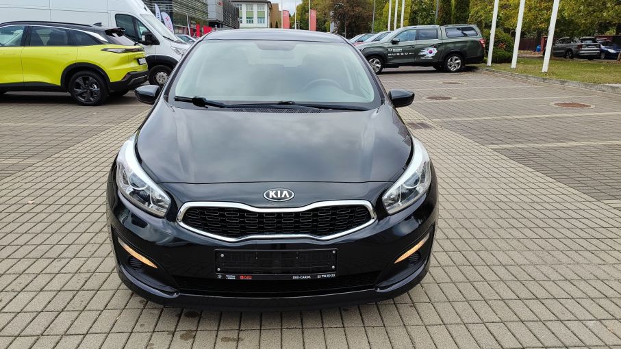NOWA LOKALIZACJA Kia Ceed 1.6 benzyna 135KM Bogate Opcja Navi Kamera Serwis ASO Gwarancja 4