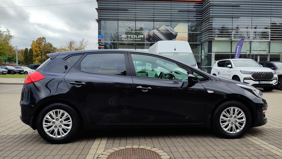 NOWA LOKALIZACJA Kia Ceed 1.6 benzyna 135KM Bogate Opcja Navi Kamera Serwis ASO Gwarancja 8