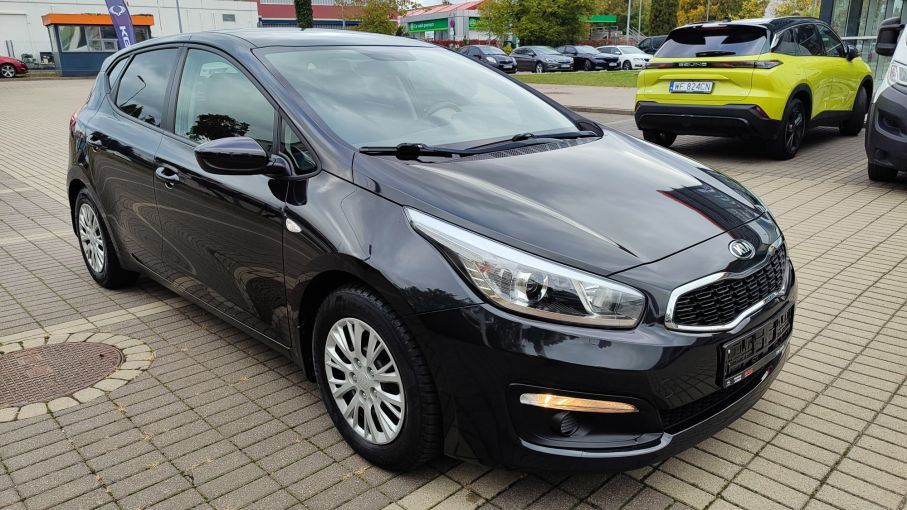 NOWA LOKALIZACJA Kia Ceed 1.6 benzyna 135KM Bogate Opcja Navi Kamera Serwis ASO Gwarancja 9