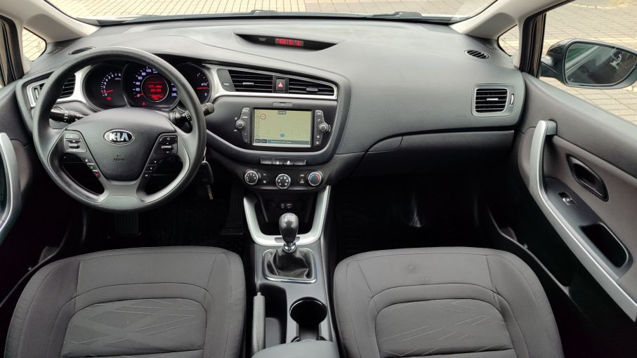 NOWA LOKALIZACJA Kia Ceed 1.6 benzyna 135KM Bogate Opcja Navi Kamera Serwis ASO Gwarancja 25