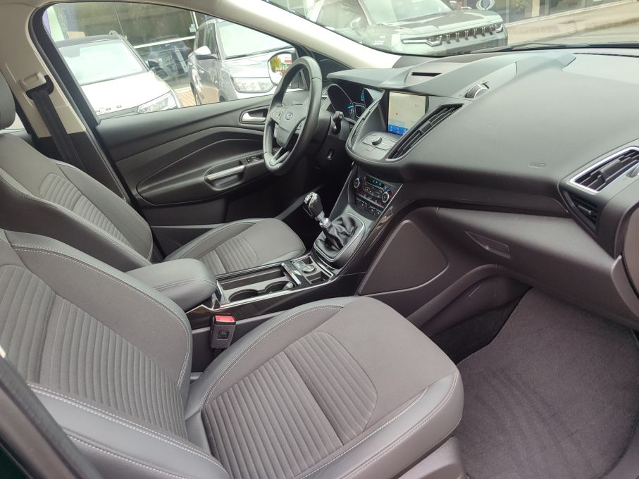 NOWA LOKALIZACJA Ford Kuga 1.5 EcoBoost Manual Titanium Niski Przebieg 13