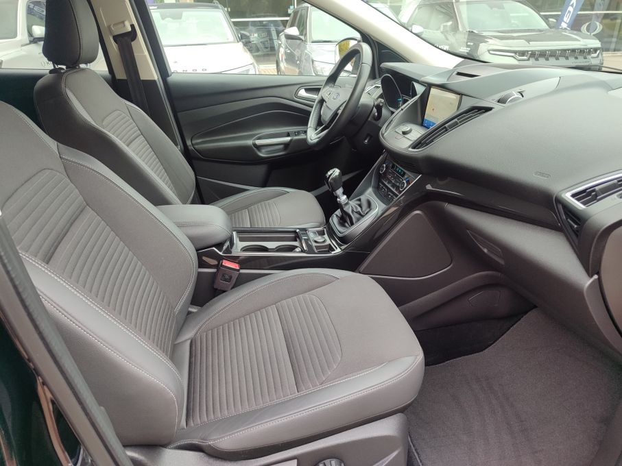 NOWA LOKALIZACJA Ford Kuga 1.5 EcoBoost Manual Titanium Niski Przebieg 13