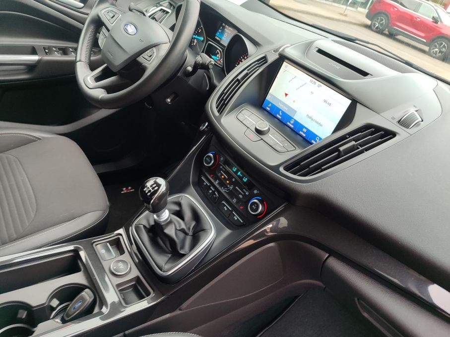 NOWA LOKALIZACJA Ford Kuga 1.5 EcoBoost Manual Titanium Niski Przebieg 16