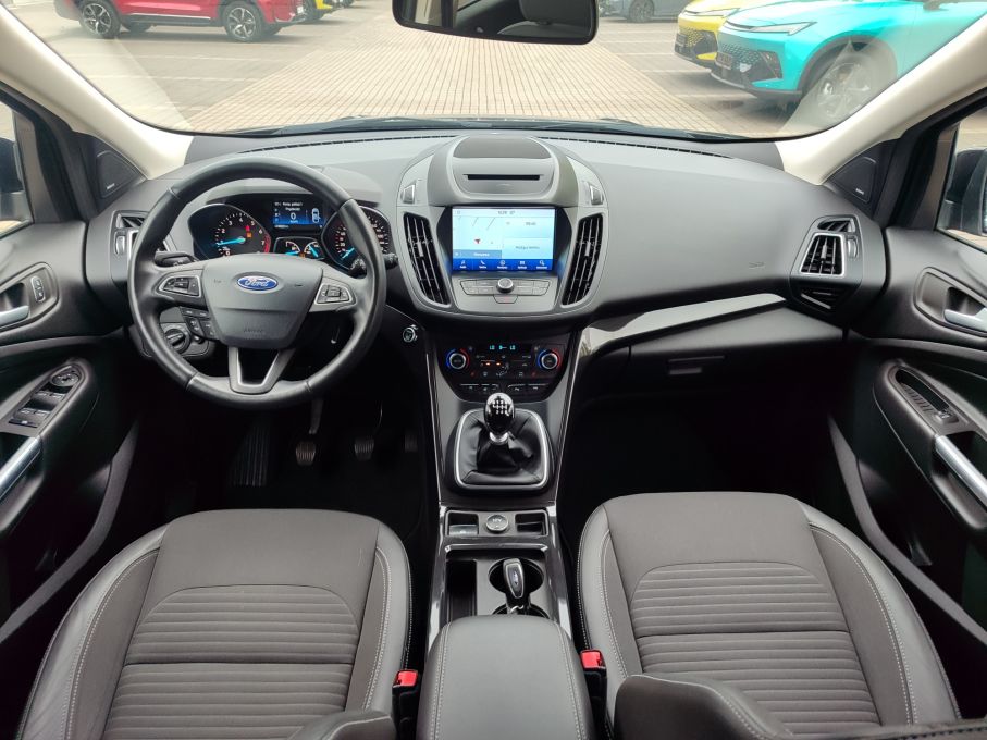 NOWA LOKALIZACJA Ford Kuga 1.5 EcoBoost Manual Titanium Niski Przebieg 19