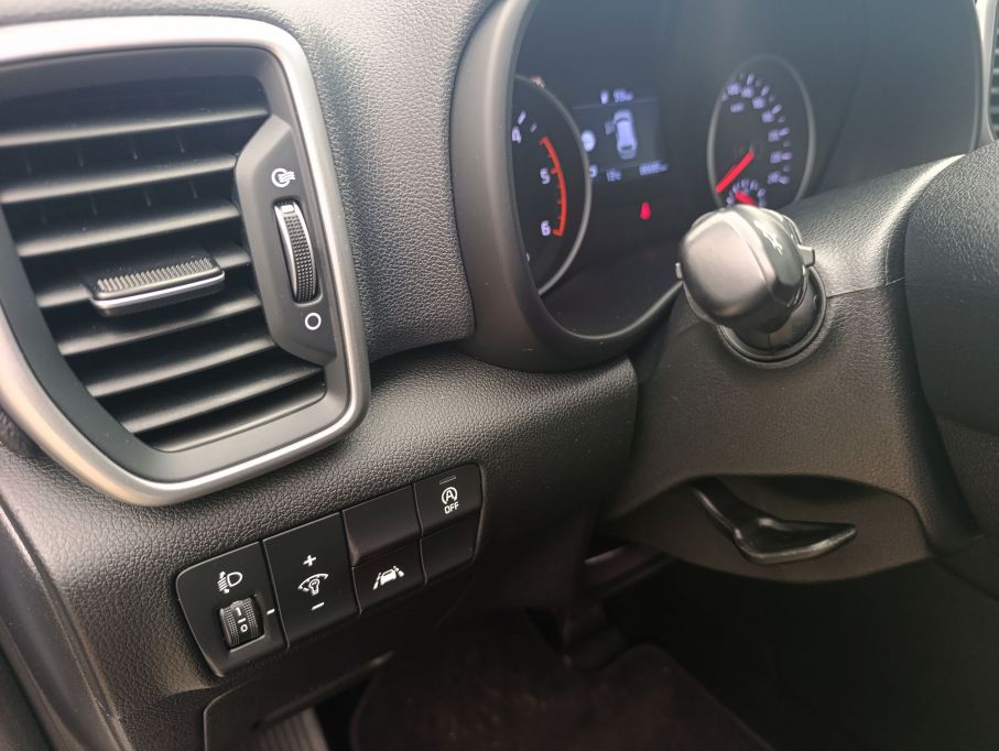 NOWA LOKALIZACJA Kia Sportage 1.6 CRDI 136KM AWD 19