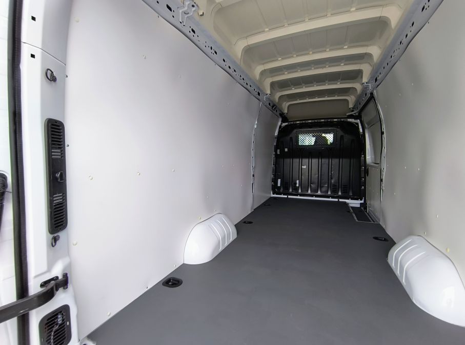 NOWA LOKALIZACJA Renault Master 2.3 dci 163km L4H3 Nowy Model Navi Serwis Vat23% 10