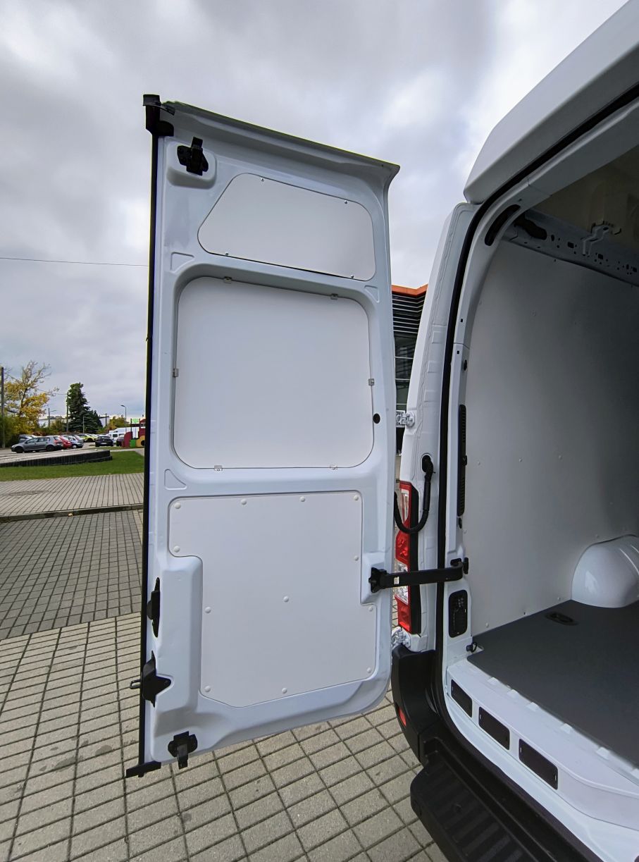 NOWA LOKALIZACJA Renault Master 2.3 dci 163km L4H3 Nowy Model Navi Serwis Vat23% 11