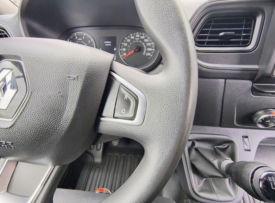 NOWA LOKALIZACJA Renault Master 2.3 dci 163km L4H3 Nowy Model Navi Serwis Vat23% 18